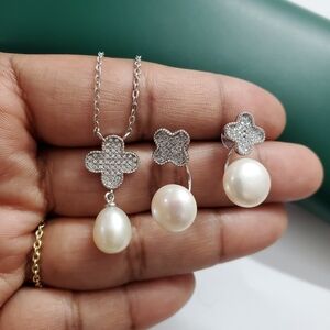 See Video / Sterling Silver 925 Clover Diamond Simulant Pearl Necklace Earrings